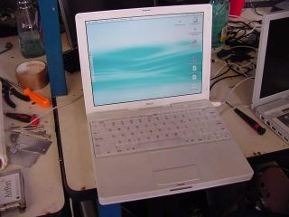 Apple iBook G3 A1005 800MHz 128MB 30GB Airport Card Laptop