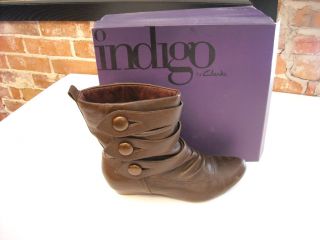 description indigo by clarks this auction is a brand new