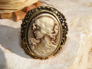 Vintage Antique Roman Victorian Style Carved Intaglio Cameo Gold Ring 