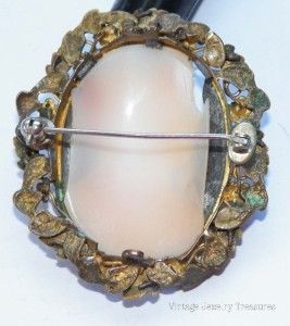 Antique Victorian Egyptian Revival Carved Shell Cameo Ornate Pin *See 