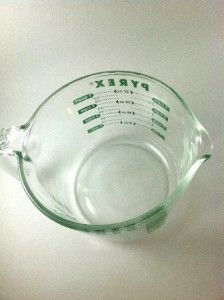 Vintage Pyrex Measuring Cup RARE Green 4 Cups 32 oz 1 Qt Glass Bowl 