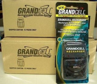 Grandcell AA / AAA RECHARGEABLE ALKALINE Battery CHARGER   Juice iGo 