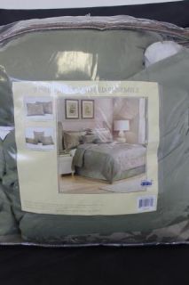 Jacquard Bed Ensemble Spring Garden 7 Piece Pillow Bedding Comforter 