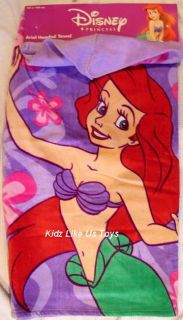 Little Mermaid   ARIEL HOODED BATH / BEACH TOWEL