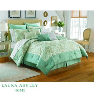   Size Laura Ashley Felicity 8 Piece Bed in A Bag with Sheet Set