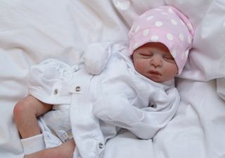Reborn Sandra White Precious Little Leah! Precious Baby Girl!