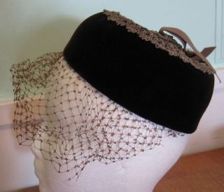 Vintage 60s Roberta Bernays Brown Velvet Hat w Netting