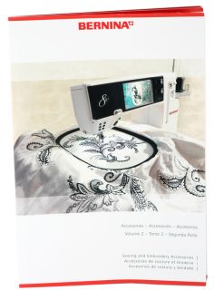Bernina 830 Embroidery and Sewing Machine + Accessories   Amazing 