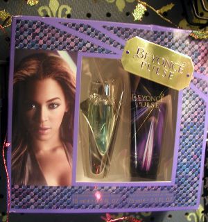 Beyonce Pulse Fragrance Perfume Gift Set Holiday Luminous Body Lotion 
