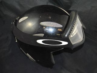 Nice Boeri Ski Helmet with Oakley Ski Goggles Black