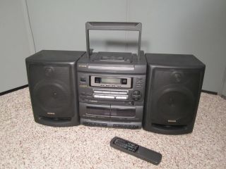 Aiwa Portable Stereo System Boombox CA DW470 Am FM CD Cassette Player 