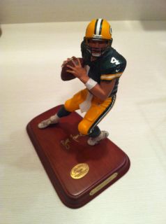 Brett Favre Sculpture Figurine Danbury Mint Green Bay Packers