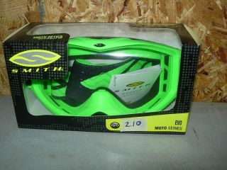  210 Smith Moto Series Goggles EVO Green
