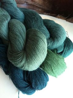 Lot F 5 French Broder Medicis Wool Yarn Hanks for Tapestry 