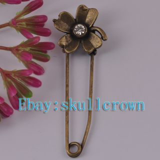 Free SHIP 30pcs Crystal Flower Brooches 57 5mm LS6446