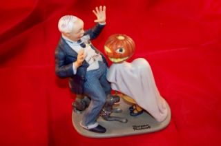 NORMAN ROCKWELL TRICK OR TREAT FIGURINE, MADE IN JAPAN VINTAGE MIB 