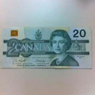 Bank of Canada Canadian 1991 $20 Bill Paper Money Currency Beautiful 