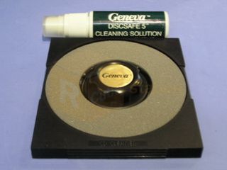 Geneva High End Disc CD DVD ROM RW R Disc Cleaner Repair Minor Scratch 