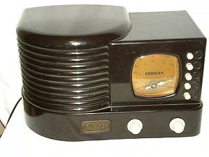 Vintage Style Crosley Model CR 1 Cassette Radio