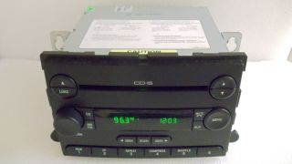 05 06 Ford F250 F350 Superduty Radio 6 Disc CD Changer Player Aux 