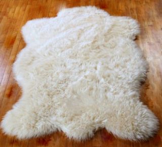 Plush Bear Skin Area Rug Faux Fur Accent Fake Sheepskin Throw Log 