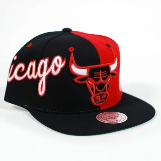 Chicago Bulls NK27 Mitchell Ness Split Snapback Hat
