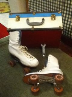 Antique Vintage 1914 Chicago Roller Skates w Carry Box