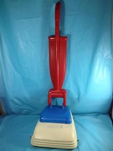 Vintage Marx Childrens Vacuum Cleaner Sweeper ZA Zoom Clicks When 