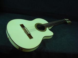 Vintage 1987 Gibson Chet Atkins Nylon String Guitar White USA +Case