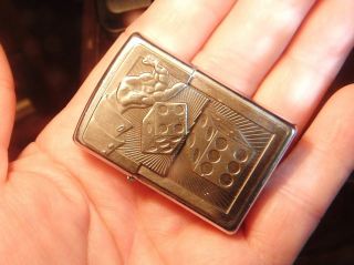 VINTAGE ZIPPO CIGARETTE LIGHTER LUCKY 7 DICE B 04 MADE IN USA USES