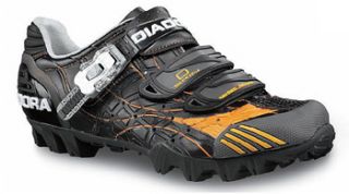 diadora pro trail carbon mtb shoes fitting regular race last tight and