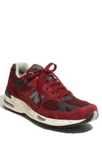 New Balance 991 Running Shoe (Men)