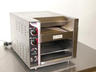 apw wyott conveyor toaster model at 10 300 slices hr
