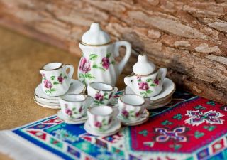Dollhouse Miniature China Tea Set Cup Dish Pot Kettle