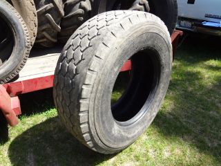 USED Bridgestone Commercial Truck Tire, 385/65R22.5 18 ply, Front End