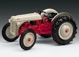Ertl 116 Scale Ford 8N Precision Tractor —