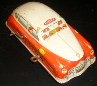 1950s Cortland Wind up FIRE CHIEF Car a Walt Reach Toy 7 long