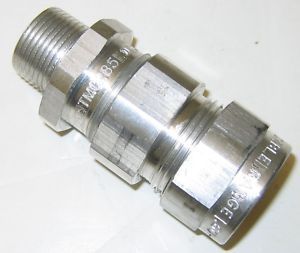 Cooper Crouse Hinds Terminator Cable Fitting TMC285 3 4