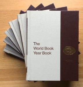  1981 World Book Encyclopedia Year Book of Events Set Worldbook
