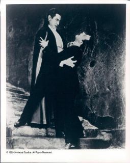 Vampire Actor Bela Lugosi Attacks Actor David Manners