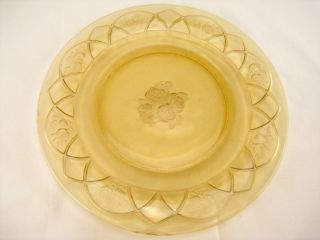 Rosemary Amber Yellow Dutch Rose Dinner Plate Federal Depression Glass