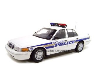 Ford Crown Vic Des Plaines IA Police 1 18 Autoart Model