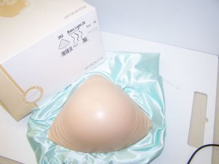Amoena Lightweight Silicone Breast Form Prosthesis Model 292 Size 11