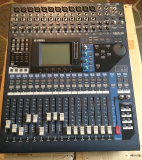 Yamaha 01V96 Version 2 Digital mixer 24 bit 96KHz studio live