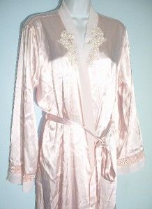 LINEA DONATELLA Women Sz L/XL Embroidered Silky Long Robe NWT $69