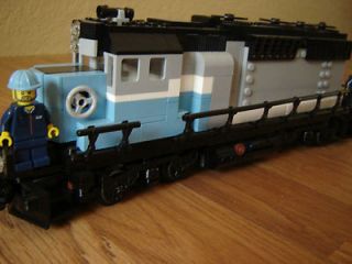 LEGO Maersk Train ENGINE with Engineer, Minifigure from Discontinued
