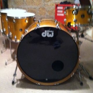 DW Collectors Series Orange Sparkle Drums Set