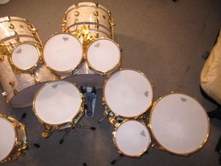 Drum Workshop DW Collector’s Maple Finish Ply Drum Set