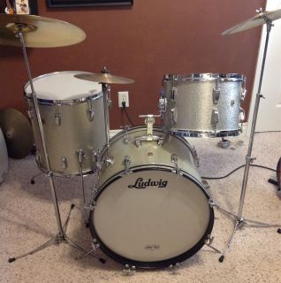 Ludwig 1965 Silver Sparkle Downbeat with Stand and Cymbal