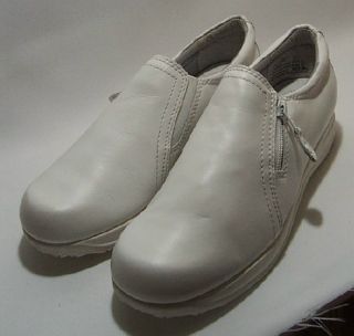 Dr Scholls 9 5 Wide Womens Shoes White Nurse Comfortable Oxfords Gel